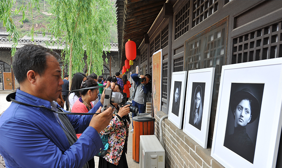 百名著名书法家走进碛口